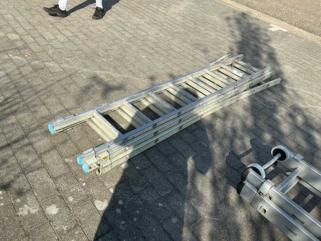 Schuifladder - afbeelding 4 van  4