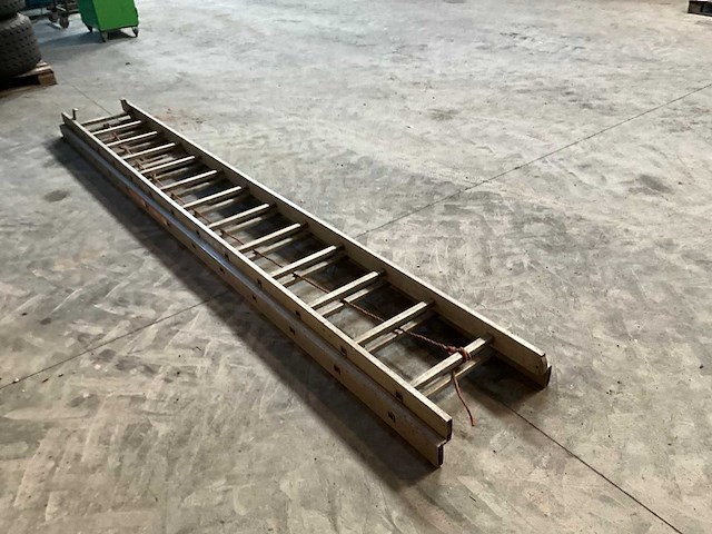 Schuifladder - afbeelding 2 van  4