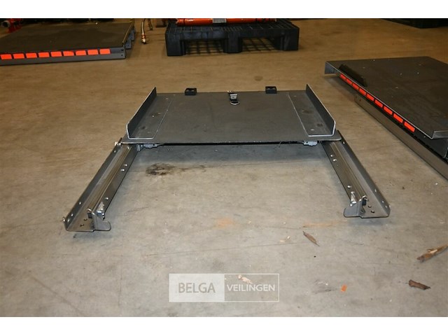 Schuiflade bestelwagen - afbeelding 4 van  5