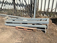 Schuifpoort - afbeelding 1 van  3
