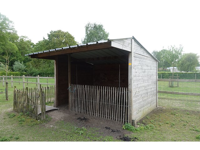 Schuilstal - afbeelding 1 van  8