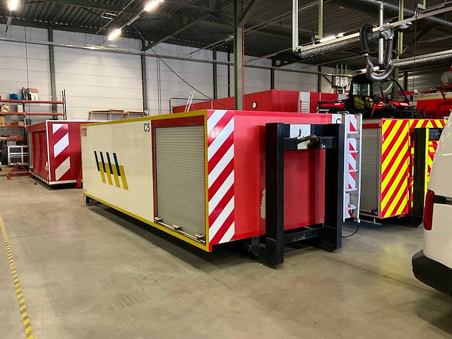 Schuiminjectiecontainer - afbeelding 1 van  26