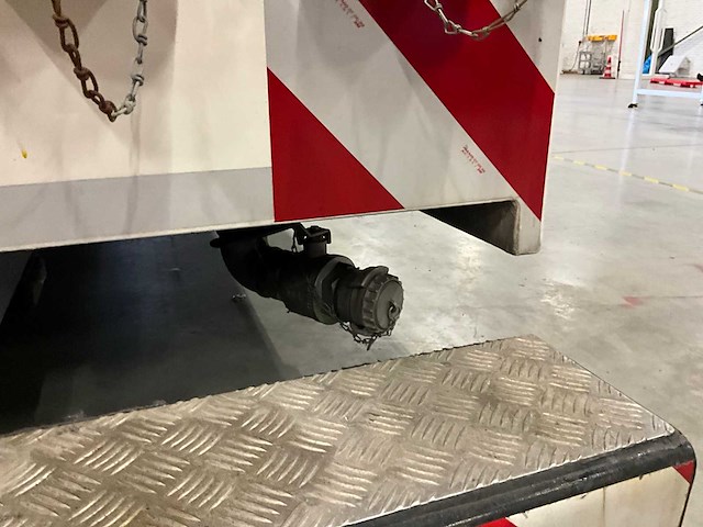 Schuiminjectiecontainer - afbeelding 15 van  26