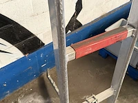 Schuindak ladder - afbeelding 3 van  3