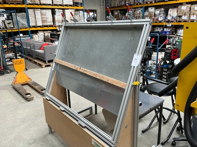Schuinliggende opspantafel - afbeelding 1 van  6