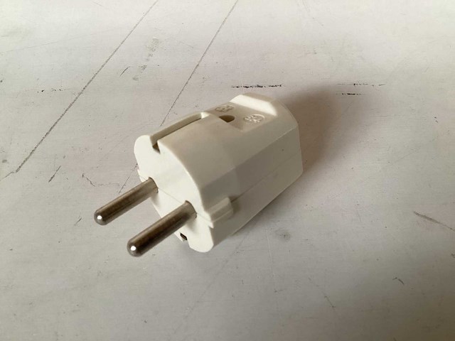Schuko stekker met randaarde (283x) - afbeelding 1 van  3