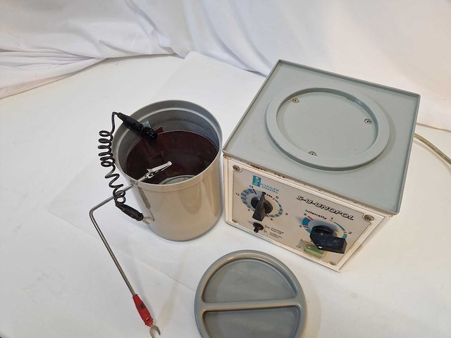 Schuler-dental - bain électrolytique - instruments de dentisterie - afbeelding 1 van  2