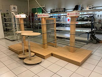 Schulte-ufer houten display met verlichting (3x) - afbeelding 2 van  6