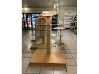 Schulte-ufer houten display met verlichting (3x) - afbeelding 3 van  6