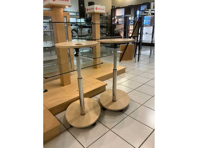 Schulte-ufer houten display met verlichting (3x) - afbeelding 4 van  6