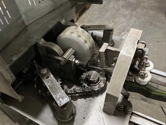 Schur star 2060-c verpakkingsmachine - afbeelding 13 van  16