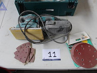 Schuurmachine - makita set schuurpapier (8-delig) - diverse maten opbergkoffer - makita - afbeelding 1 van  3