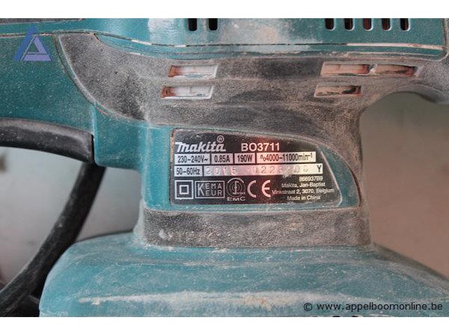 Schuurmachine - makita set schuurpapier (8-delig) - diverse maten opbergkoffer - makita - afbeelding 2 van  3