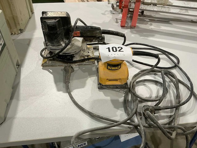 Schuurmachine (2x) - afbeelding 1 van  7