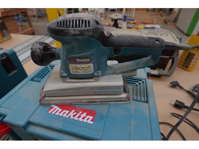 Schuurmachine + accu vijsmachine makita - afbeelding 3 van  7