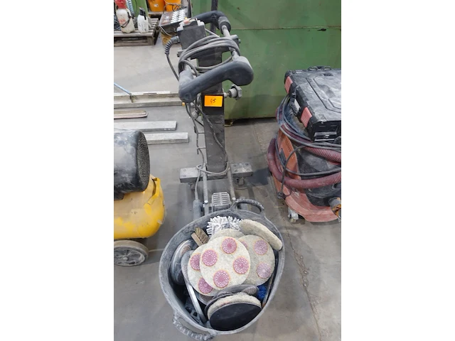 Schuurmachine carat - afbeelding 1 van  8