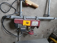 Schuurmachine + hydrofoorpomp + takel - afbeelding 5 van  6