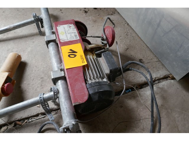 Schuurmachine + hydrofoorpomp + takel - afbeelding 6 van  6
