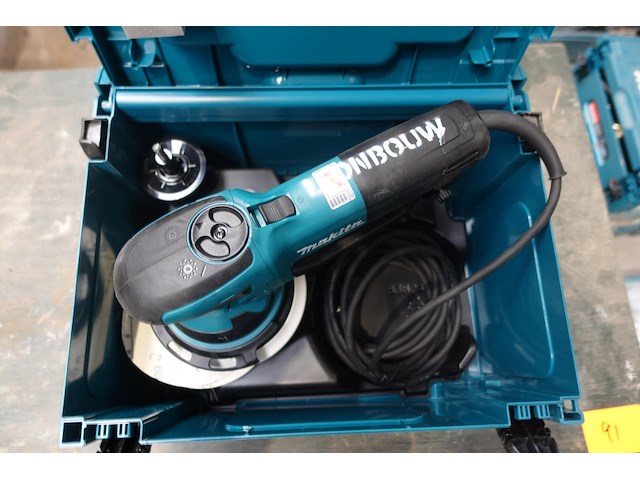 Schuurmachine makita - afbeelding 2 van  6