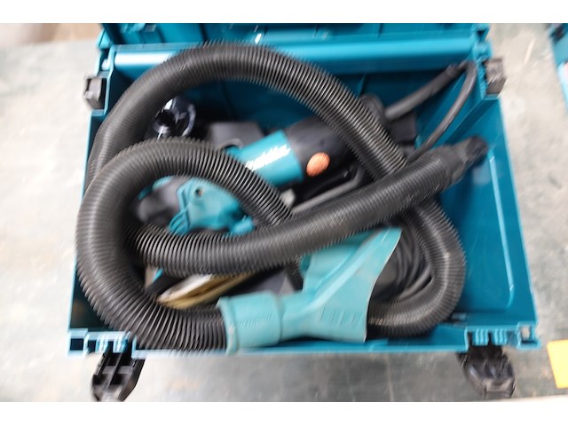 Schuurmachine makita - afbeelding 5 van  6