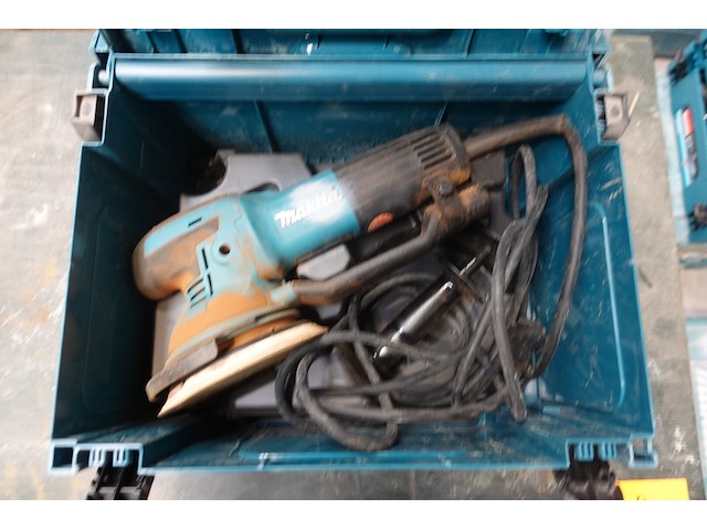 Schuurmachine makita - afbeelding 1 van  3