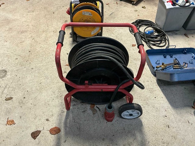 Schwabe verrijdbare mammoet kabelhaspel - afbeelding 4 van  6