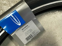Schwalbe big apple hs430 band 28x2.35 zwart - afbeelding 1 van  1