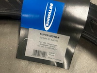 Schwalbe super moto-x hs439 band 27.5x2.40 zwart - afbeelding 1 van  1