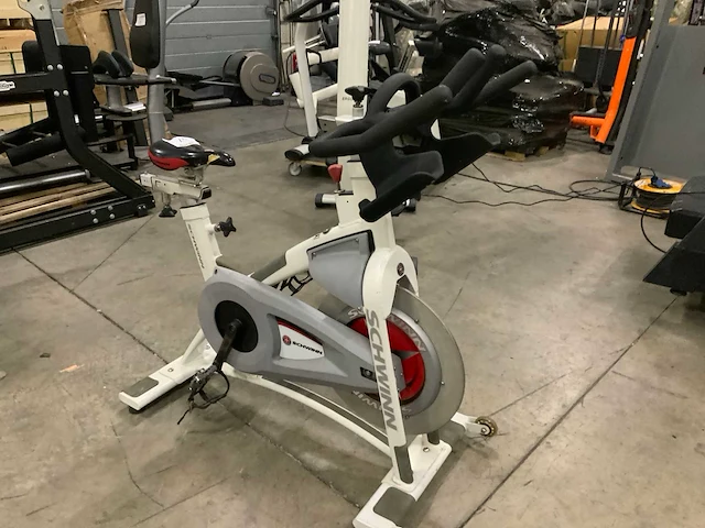 Schwinn ac performance indoorcycle spinningbike - afbeelding 5 van  5