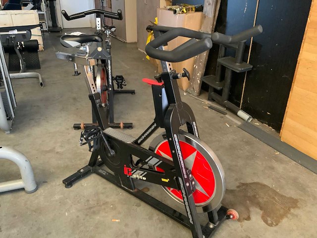 Schwinn ic elite indoorcycle spinningbike - afbeelding 6 van  7