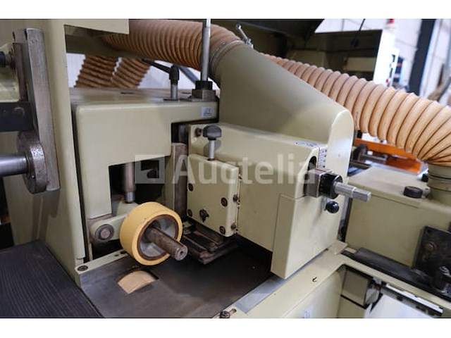 Scm compact 22s gietmolen - afbeelding 9 van  16