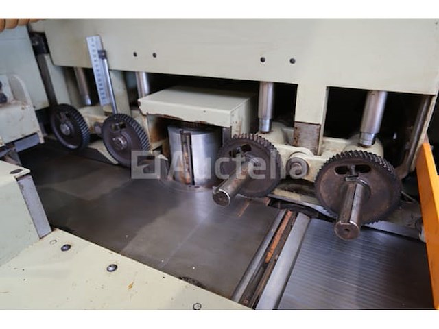 Scm compact 22s gietmolen - afbeelding 15 van  16