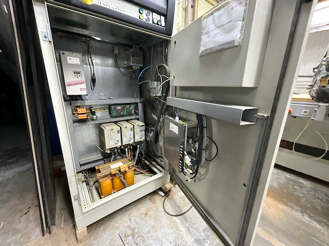 Scm record 130 universele cnc-bewerkingscentra - afbeelding 3 van  21