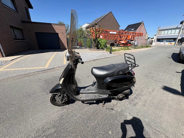Scooter - scooter - afbeelding 1 van  3