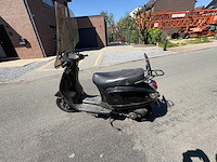 Scooter - scooter - afbeelding 3 van  3