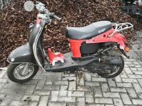 Scooter agm - afbeelding 2 van  6