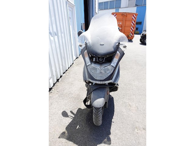 Scooter aprilia atlantic500 - afbeelding 11 van  16