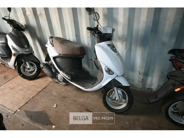 Scooter beeline papillon - afbeelding 1 van  8