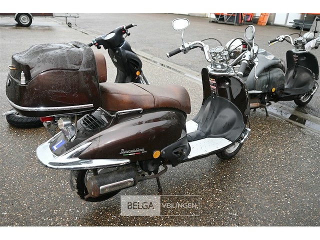 Scooter borsalino - afbeelding 4 van  7