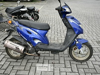 Scooter explorer cracker - afbeelding 2 van  5