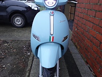 Scooter gts - afbeelding 2 van  4