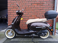 Scooter gts