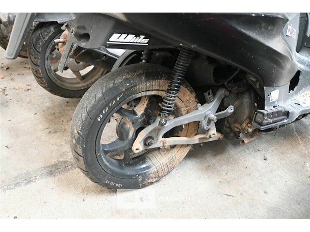 Scooter honda - afbeelding 4 van  5