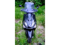 Scooter (inval op straat) yamaha majesty 125 - afbeelding 14 van  16