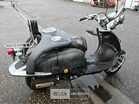 Scooter iva - afbeelding 4 van  9