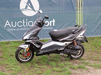 Scooter jtc raptor jj50qt-17 benzine 3.1pk 2021
