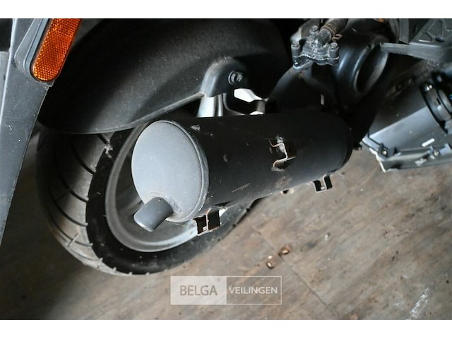 Scooter kymco agility 50 - afbeelding 3 van  5