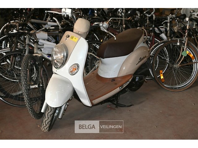 Scooter kymco sento 50 - afbeelding 1 van  7