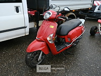 Scooter kymco - afbeelding 1 van  6