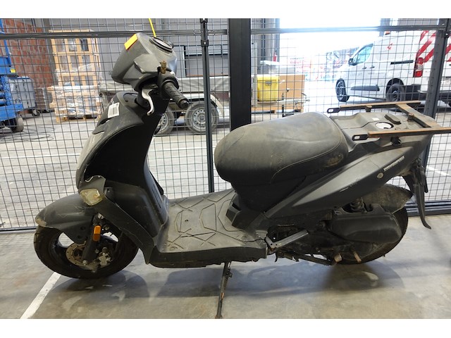 Scooter kyto - afbeelding 1 van  5